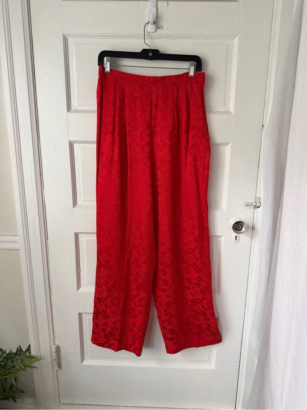 Adrianna Papell 100% Silk Red Rose Floral Jacquard Wide Leg Trouser Pants Sz 8